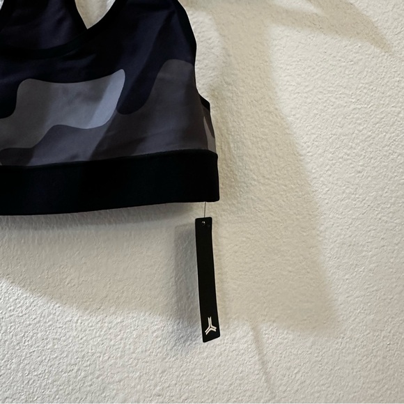 Ultracor Womens Black Camo Racerback Sports Bra Size XXS - Picture 4 of 8